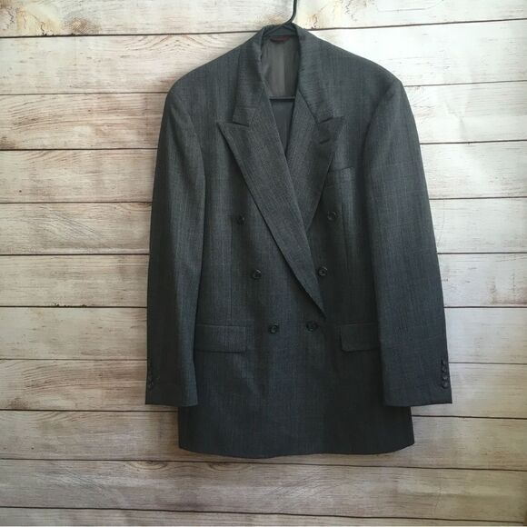 VINTAGE HART, SHAFFNER & MARX 100% WOOL DOUBLE BREASTED SUIT IN GRAY - Picture 2 of 13